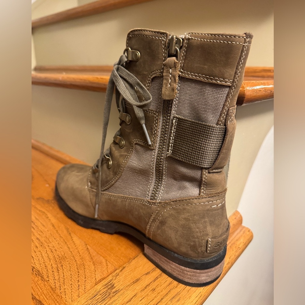 SOREL Women's Emelie™ Leather Brown Conquest Boot 9.5 - Picture 6 of 8